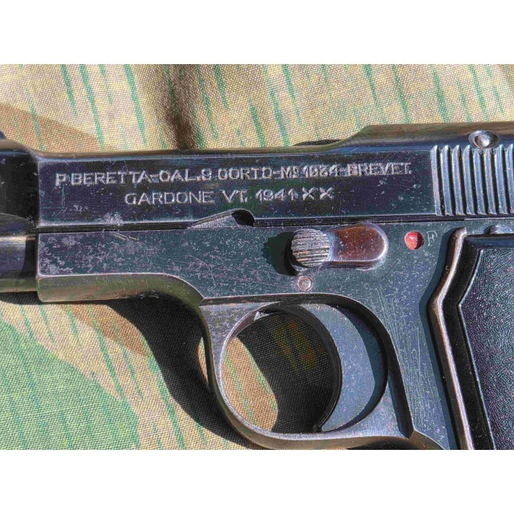 Pistolet Beretta mod 34  daté 1941 neutralisé saint étienne