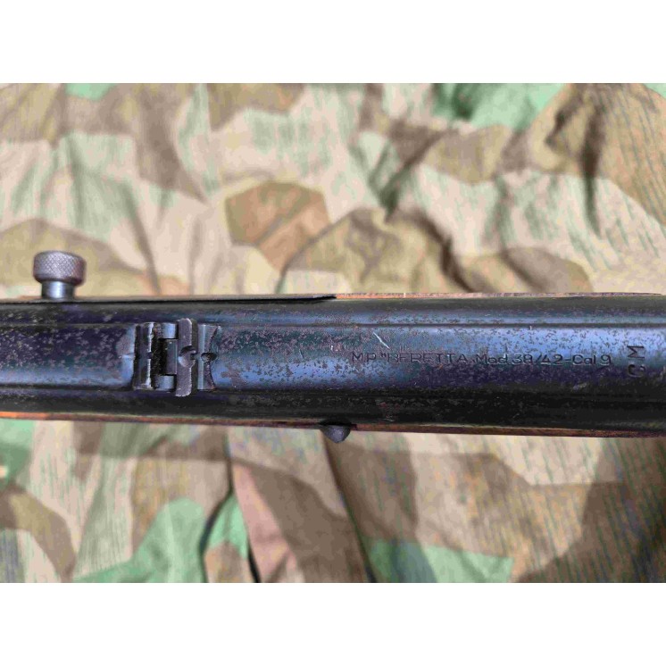 PISTOLET MITRAILLEUR BERETTA MOD 38/42 PUR WW2 NEUTRA Saint étienne