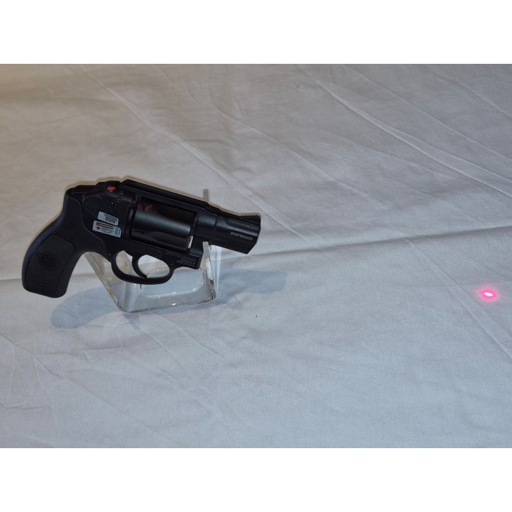 REVOLVER S&W M&P BODYGUARD 38 SPL AVEC LASER CAT B