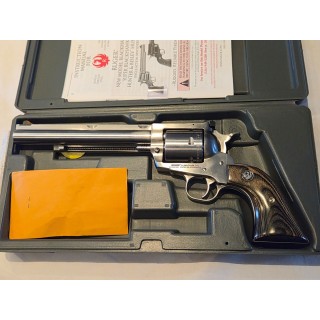 REVOLVER RUGER SUPER BLACKHAWK STAINLESS HUNTER 44 MAG CAT B