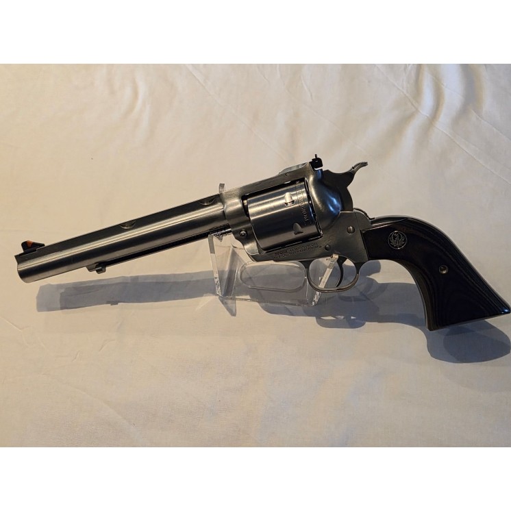 REVOLVER RUGER SUPER BLACKHAWK STAINLESS HUNTER 44 MAG CAT B