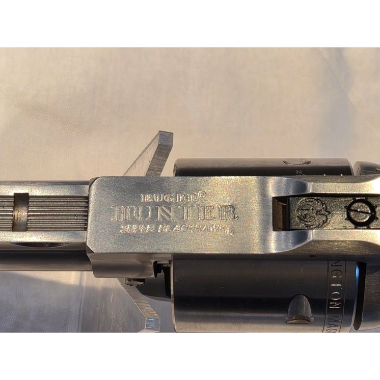 REVOLVER RUGER SUPER BLACKHAWK STAINLESS HUNTER 44 MAG CAT B