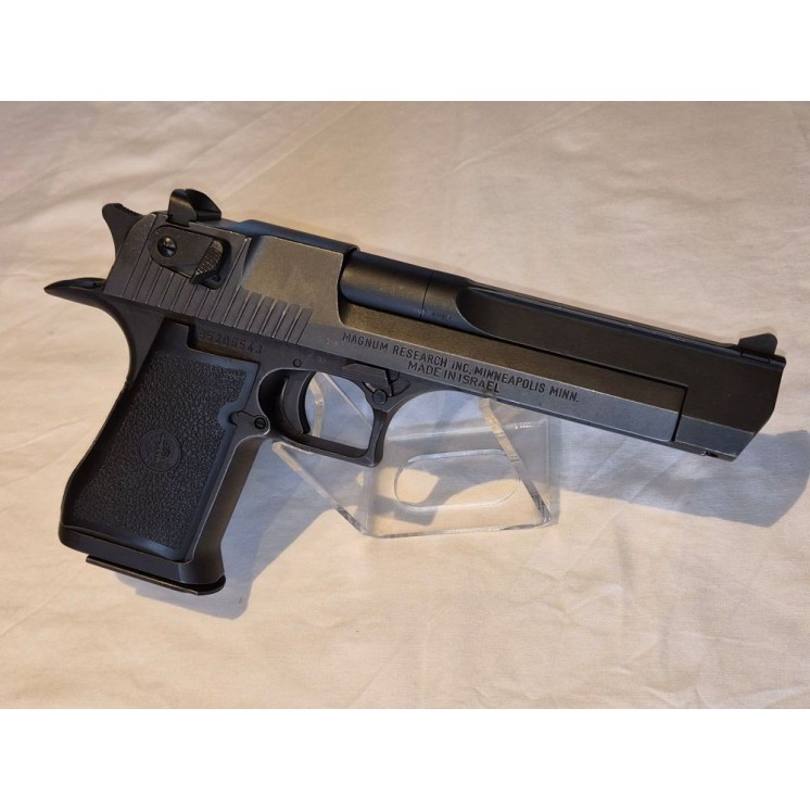 PISTOLET DESERT EAGLE EN CAL 357 MAG CAT B
