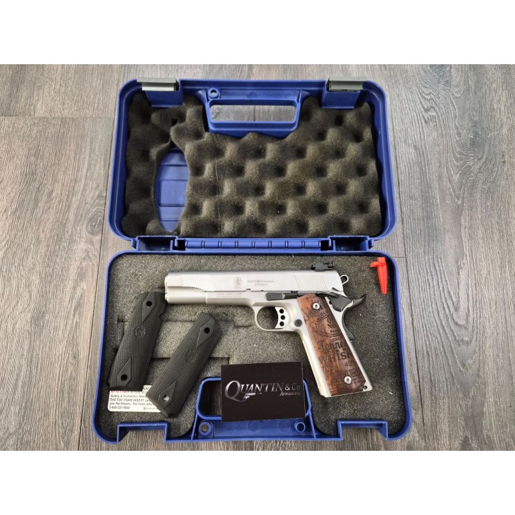 Occasion PISTOLET SMITH & WESSON SW1911 en 45ACP Cat B