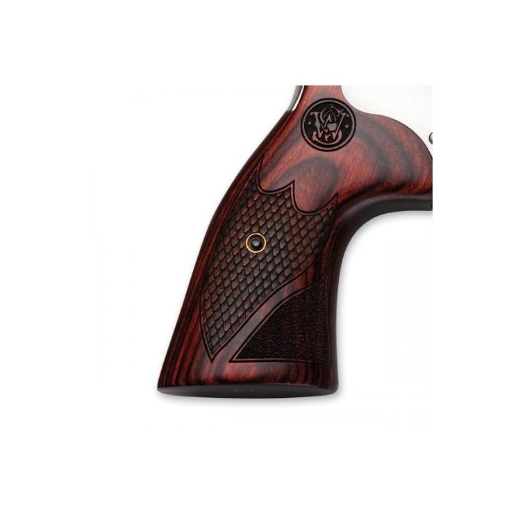 REVOLVER S&W 686 PLUS LUXE CAL.357MAG CROSSE BOIS 7 COUPS 6 POUCES  CAT B